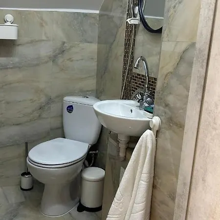 Luxury Metropolitan - Old Town Apartment *
